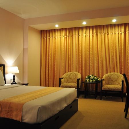 Dong Kinh A Hotel Ciudad Ho Chi Minh  Exterior foto