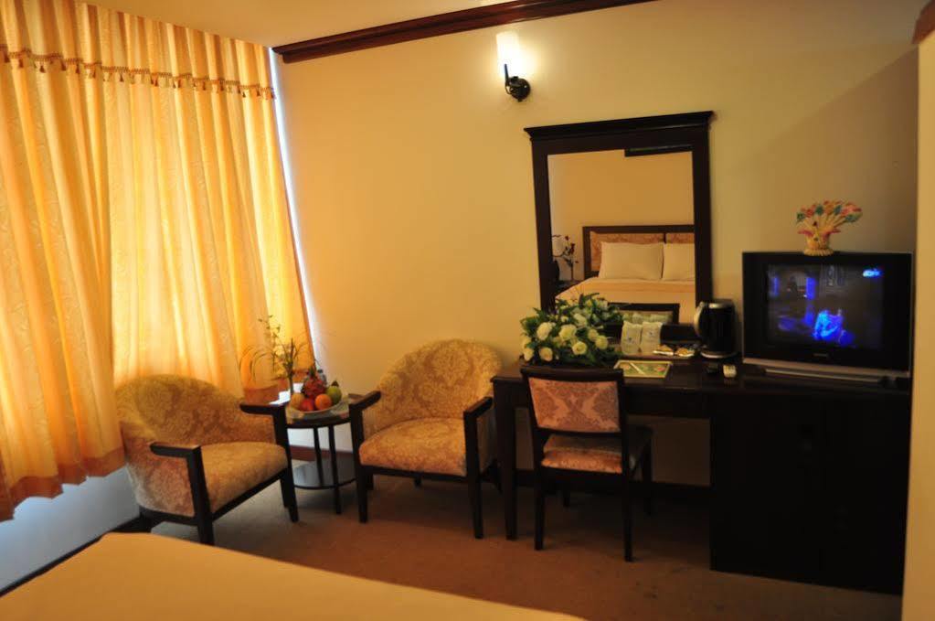 Dong Kinh A Hotel Ciudad Ho Chi Minh  Exterior foto